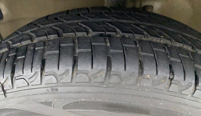 2017 Maruti Wagon R 1.0 VXI, Petrol, Manual, 39,121 km, Left Front Tyre Tread
