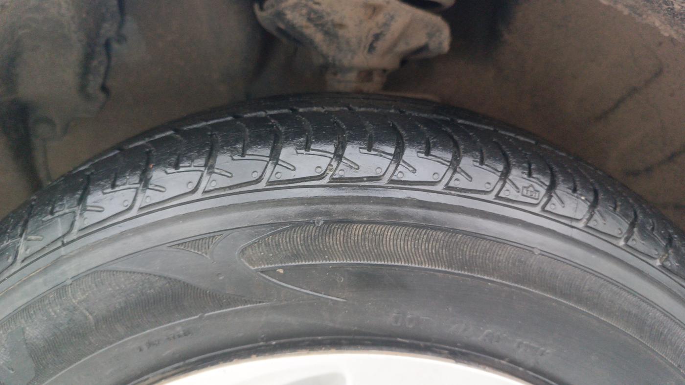 2018 Maruti Celerio ZXI, Petrol, Manual, 23,144 km, Left Front Tyre Tread