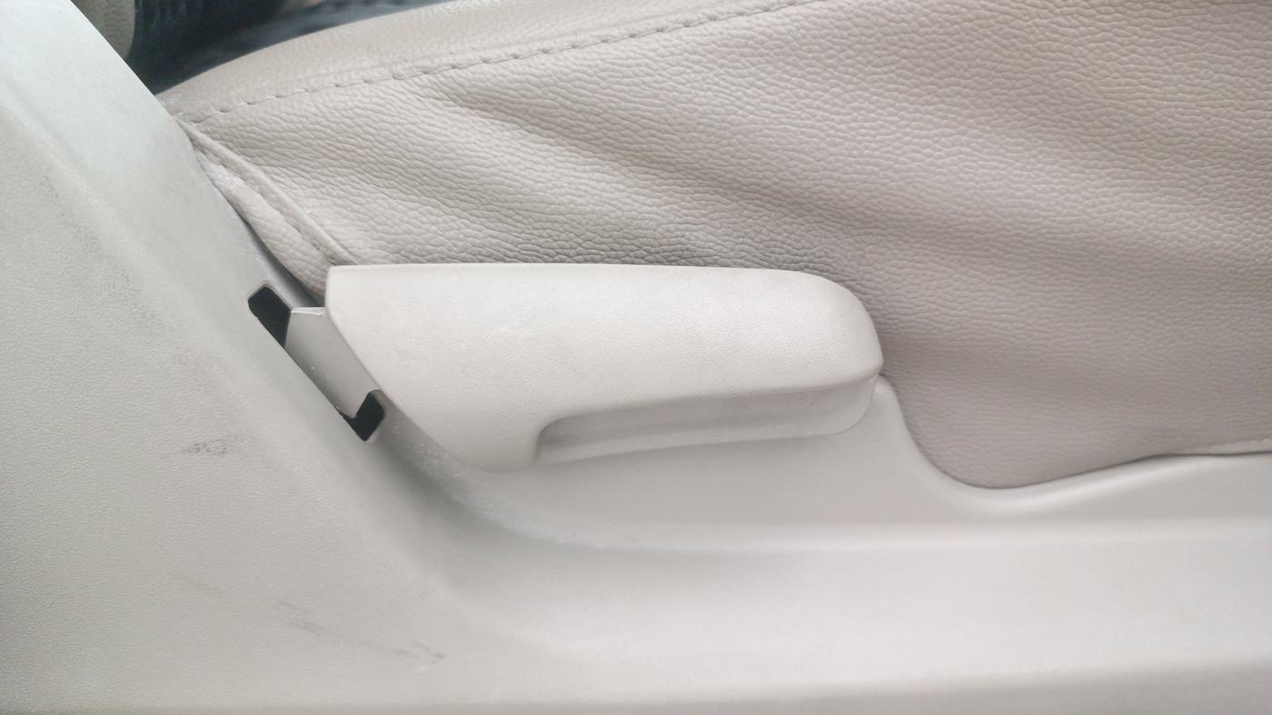2018 Maruti Celerio ZXI, Petrol, Manual, 23,144 km, Driver Side Adjustment Panel