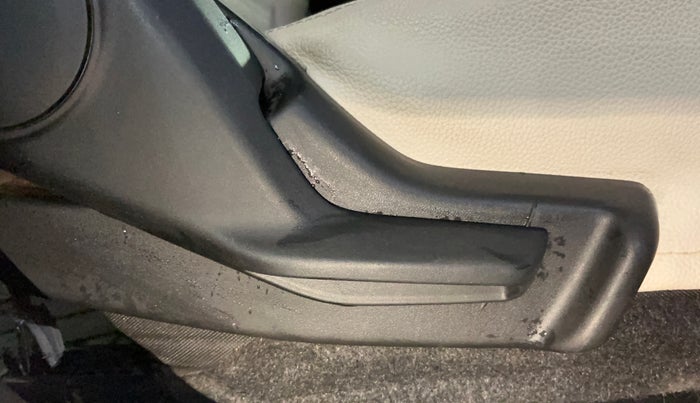 2018 Maruti Baleno DELTA PETROL 1.2, Petrol, Manual, 31,363 km, Driver Side Adjustment Panel