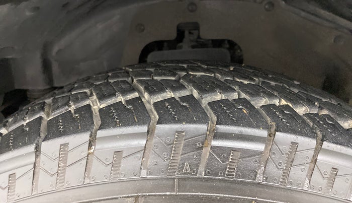 2023 Mahindra Thar LX P 2WD AT HT, Petrol, Automatic, 3,969 km, Left Front Tyre Tread