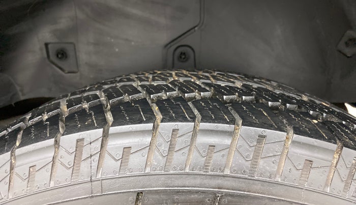 2023 Mahindra Thar LX P 2WD AT HT, Petrol, Automatic, 3,969 km, Left Rear Tyre Tread