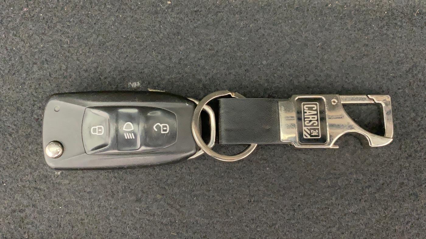 2021 Tata Tiago XZ PETROL, Petrol, Manual, 86,736 km, Key Close Up