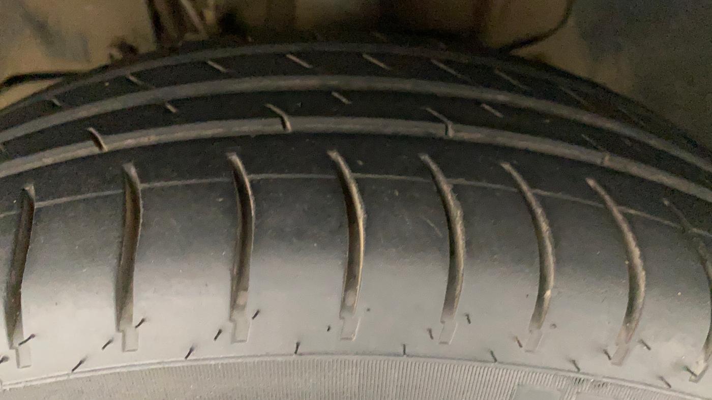 2021 Tata Tiago XZ PETROL, Petrol, Manual, 86,736 km, Left Front Tyre Tread