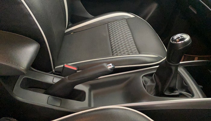 2020 Maruti Baleno ZETA PETROL 1.2, Petrol, Manual, 35,835 km, Gear Lever