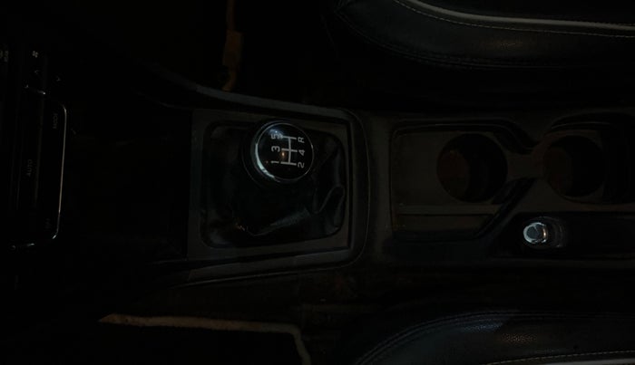 2020 Maruti Vitara Brezza VXI, Petrol, Manual, 84,775 km, Gear Lever