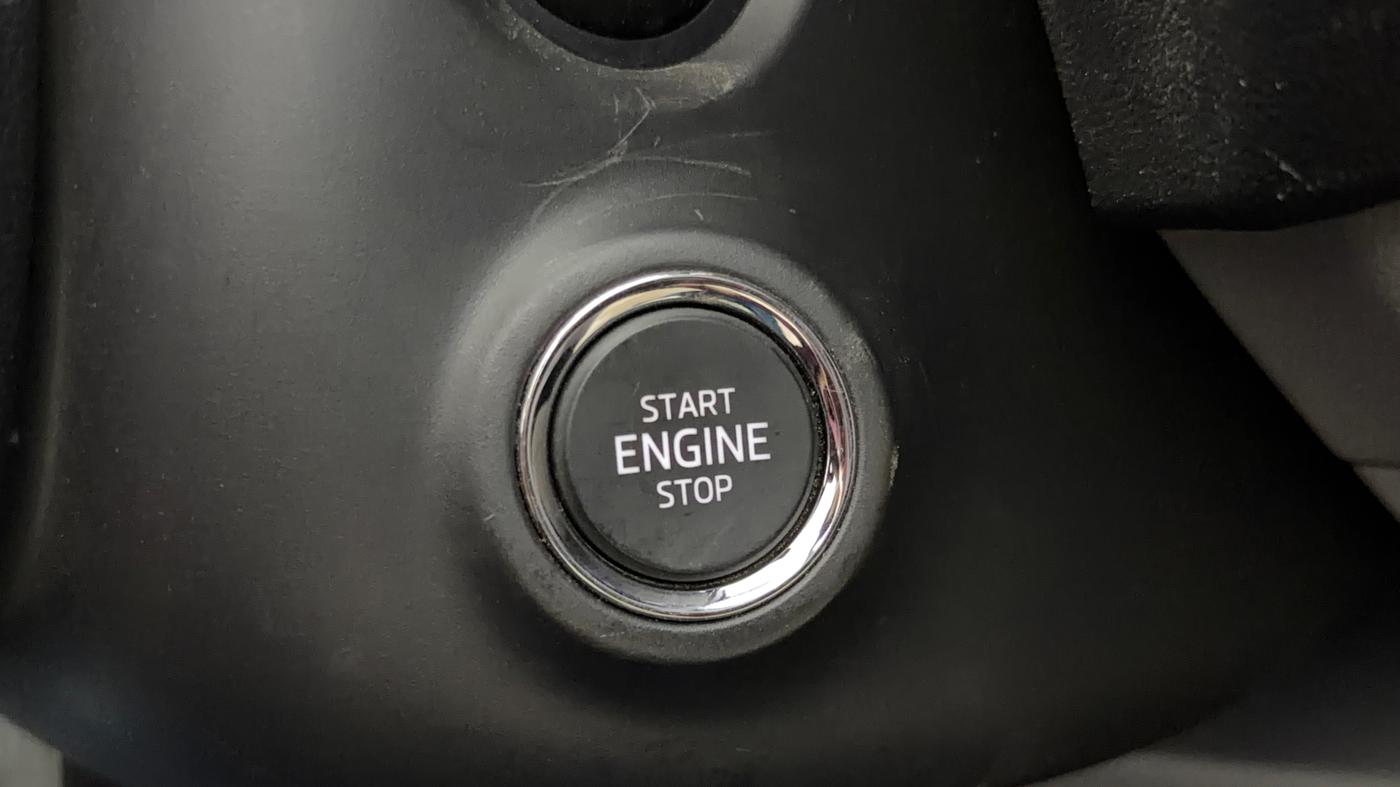 2022 Skoda KUSHAQ STYLE 1.0L TSI MT, Petrol, Manual, 30,826 km, Keyless Start/ Stop Button