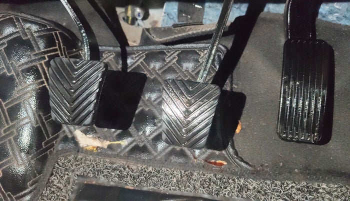 2023 KIA CARENS PRESTIGE 1.5 PETROL 7 STR, Petrol, Manual, 16,856 km, Pedals