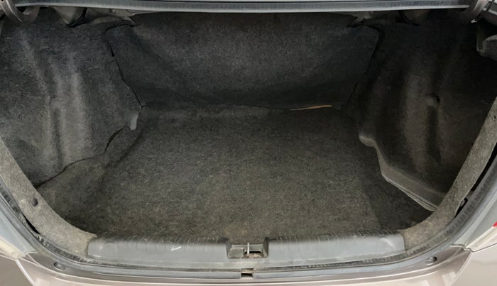 2014 Honda Amaze 1.2L I-VTEC S, Petrol, Manual, 71,072 km, Boot Inside