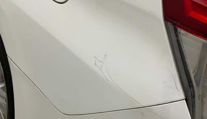 2017 Toyota Innova Crysta 2.8 ZX AT 7 STR, Diesel, Automatic, 92,722 km, Left quarter panel - Slightly dented