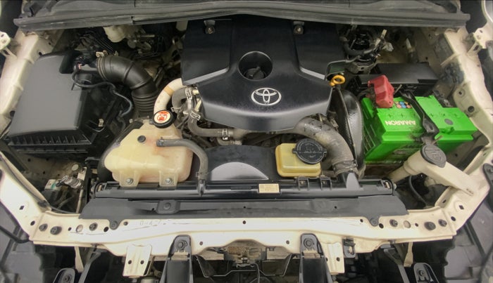 2017 Toyota Innova Crysta 2.8 ZX AT 7 STR, Diesel, Automatic, 92,722 km, Open Bonet