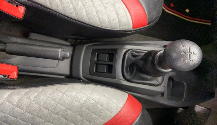 2018 Maruti Alto 800 LXI, Petrol, Manual, 35,460 km, Gear Lever