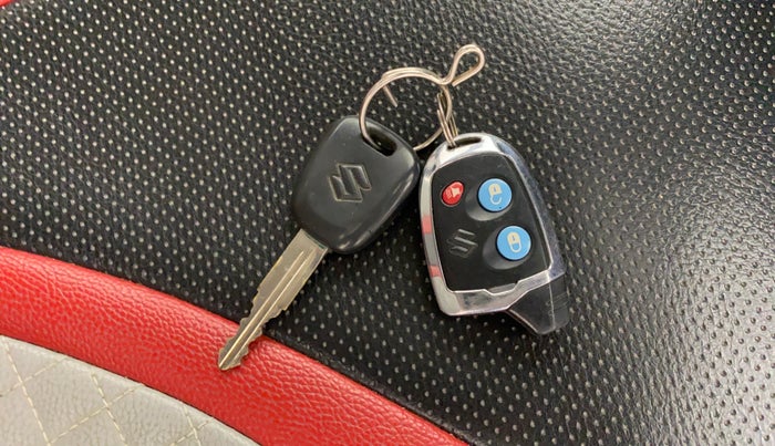 2018 Maruti Alto 800 LXI, Petrol, Manual, 35,460 km, Key Close Up
