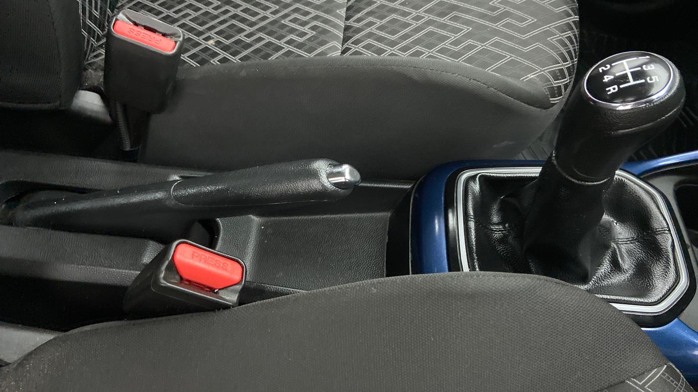 2021 Maruti IGNIS ZETA 1.2 K12, Petrol, Manual, 5,542 km, Gear Lever