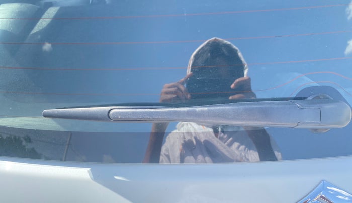 2023 Maruti BREZZA ZXI AT SMART HYBRID, Petrol, Automatic, 60,097 km, Rear Wiper