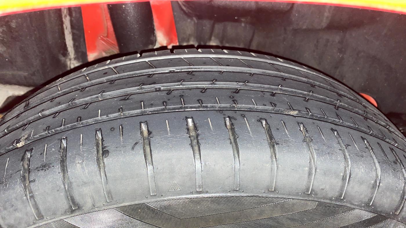 2021 Maruti Swift ZXI PLUS, Petrol, Manual, 47,978 km, Right Rear Tyre Tread
