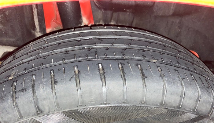 2021 Maruti Swift ZXI PLUS, Petrol, Manual, 47,978 km, Right Rear Tyre Tread