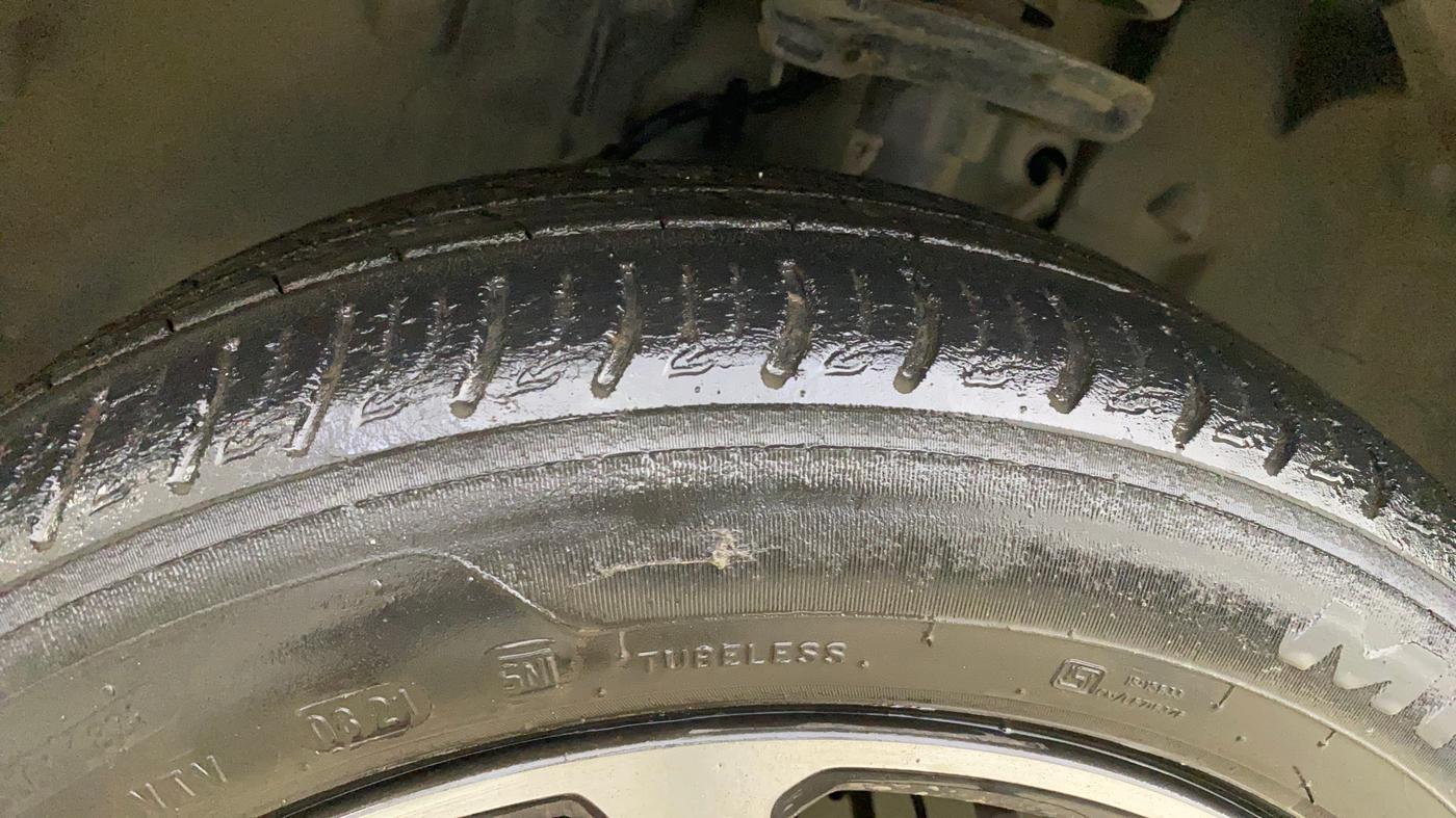 2021 Tata ALTROZ XZ PETROL, Petrol, Manual, 55,206 km, Left Front Tyre Tread