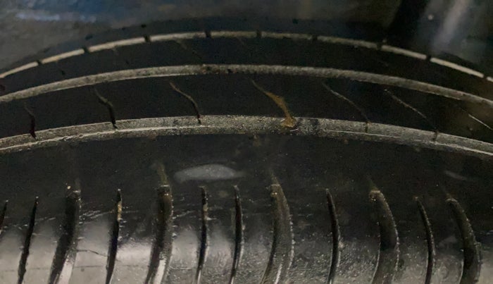 2021 Maruti S PRESSO VXI AMT, Petrol, Automatic, 62,739 km, Left Rear Tyre Tread