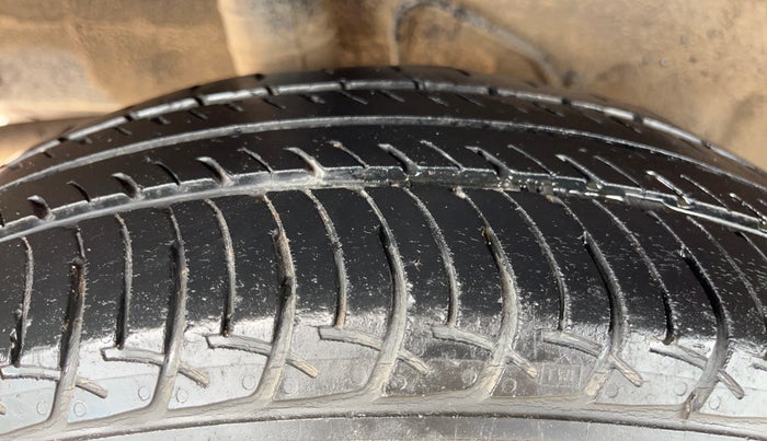 2019 Datsun Go Plus A(O), Petrol, Manual, 29,275 km, Right Rear Tyre Tread