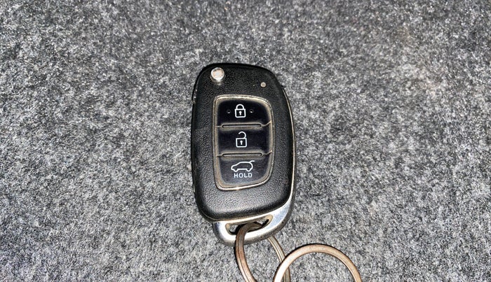 2016 Hyundai Elite i20 MAGNA 1.2, Petrol, Manual, 48,340 km, Key Close Up