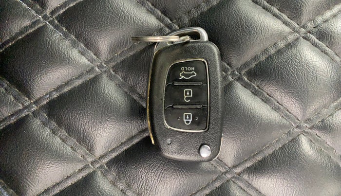 2021 Hyundai GRAND I10 NIOS MAGNA 1.2 KAPPA VTVT, Petrol, Manual, 38,322 km, Key Close Up