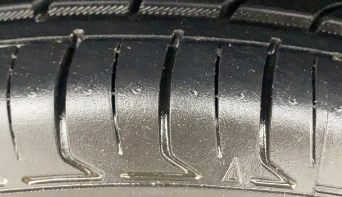 2021 Hyundai GRAND I10 NIOS MAGNA 1.2 KAPPA VTVT, Petrol, Manual, 38,322 km, Left Front Tyre Tread