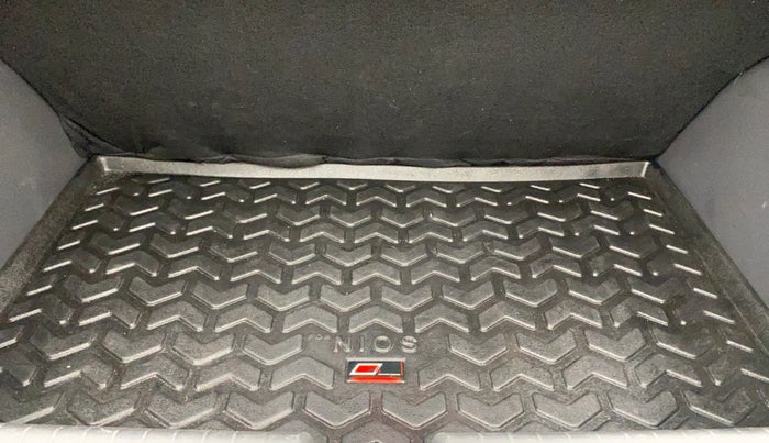 2021 Hyundai GRAND I10 NIOS MAGNA 1.2 KAPPA VTVT, Petrol, Manual, 38,322 km, Boot Inside