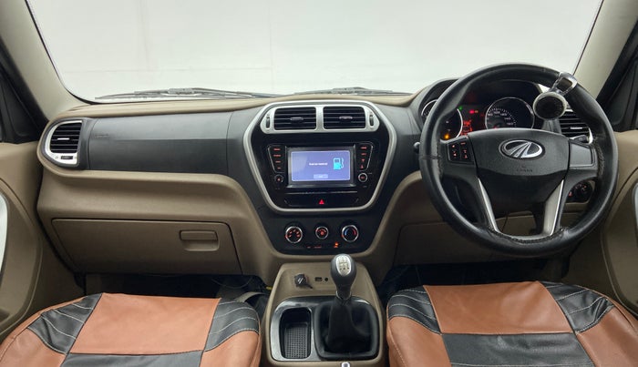 2019 Mahindra TUV300 T10 DUAL TONE, Diesel, Manual, 70,065 km, Dashboard