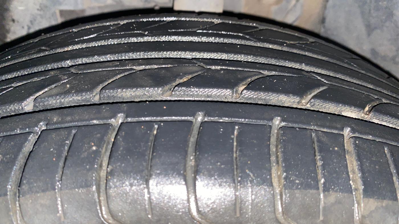 2018 Tata NEXON XZA PLUS PETROL DUAL TONE, Petrol, Automatic, 58,401 km, Left Front Tyre Tread