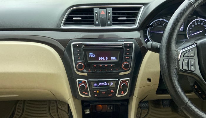 2016 Maruti Ciaz VXI PLUS, Petrol, Manual, 1,17,351 km, Air Conditioner