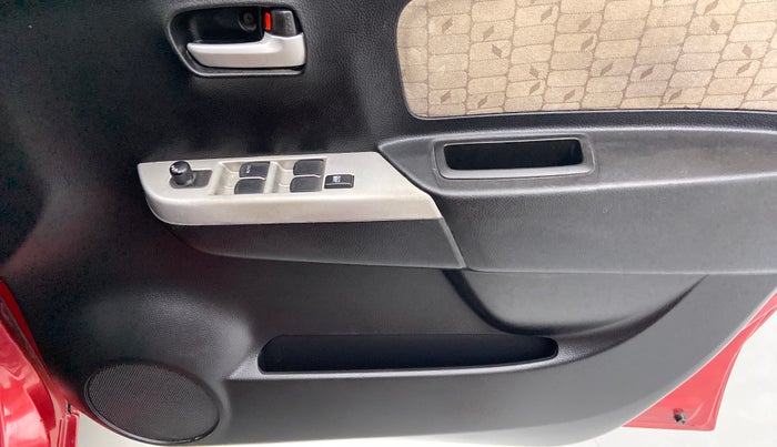 2013 Maruti Wagon R 1.0 VXI, Petrol, Manual, 42,859 km, Driver Side Door Panels Control