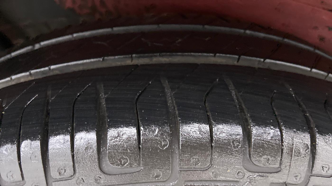 2013 Maruti Wagon R 1.0 VXI, Petrol, Manual, 42,859 km, Right Rear Tyre Tread