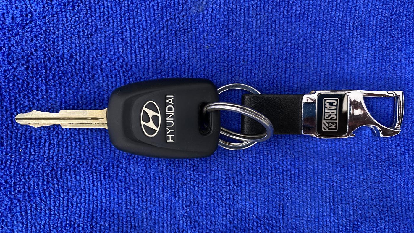 2018 Hyundai Grand i10 SPORTZ 1.2 KAPPA VTVT, Petrol, Manual, 56,587 km, Key Close Up
