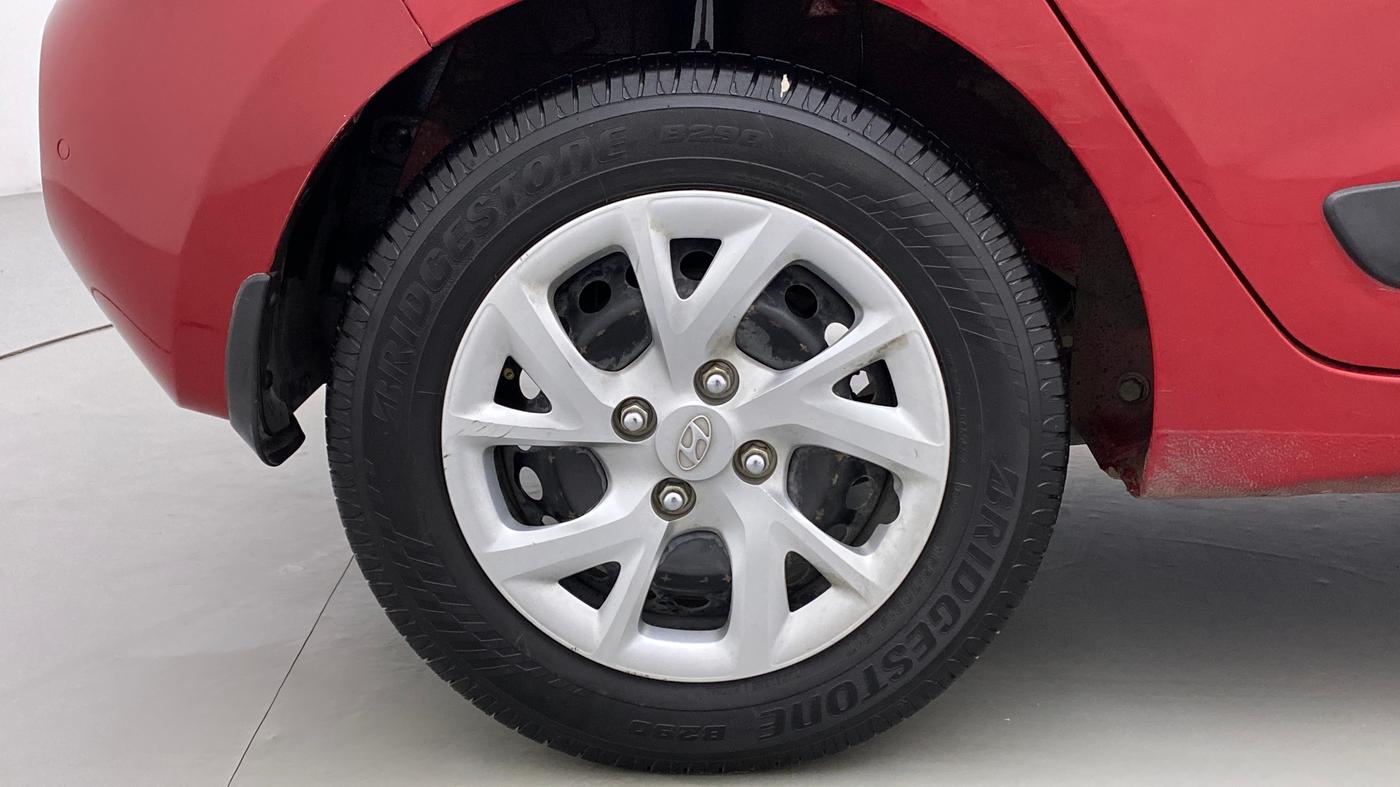 2018 Hyundai Grand i10 SPORTZ 1.2 KAPPA VTVT, Petrol, Manual, 56,587 km, Right Rear Wheel