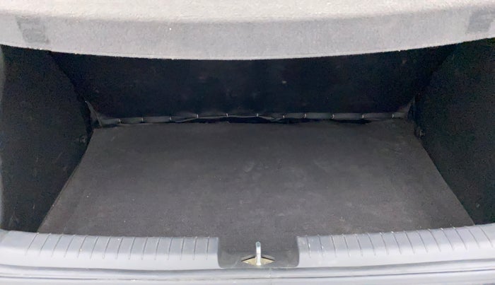 2017 Hyundai Elite i20 ASTA 1.2, Petrol, Manual, 56,560 km, Boot Inside