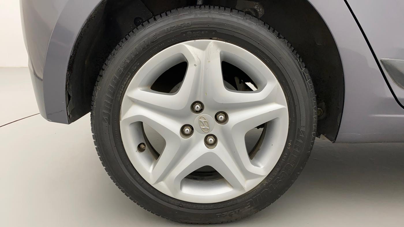 2017 Hyundai Elite i20 ASTA 1.2, Petrol, Manual, 56,560 km, Right Rear Wheel