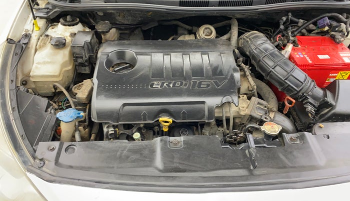 2014 Hyundai Verna FLUIDIC 1.6 CRDI SX AT, Diesel, Automatic, 68,737 km, Engine View - Right