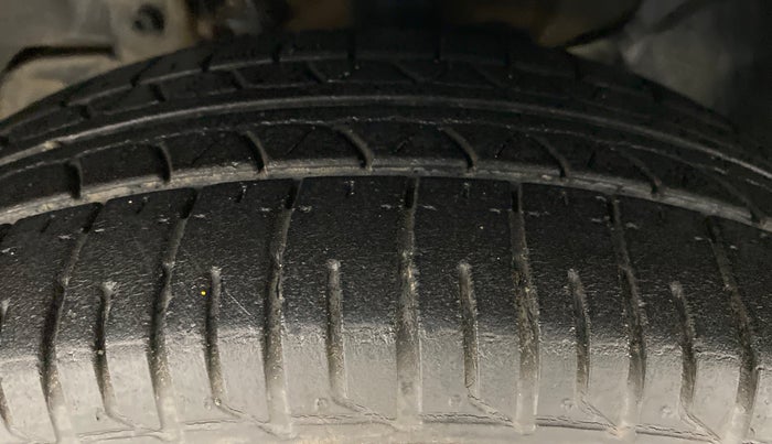 2018 Tata Tiago XZ PETROL, CNG, Manual, 83,340 km, Left Front Tyre Tread