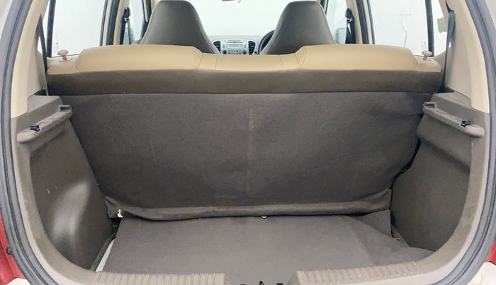 2013 Hyundai i10 SPORTZ 1.1, Petrol, Manual, 91,578 km, Boot Inside