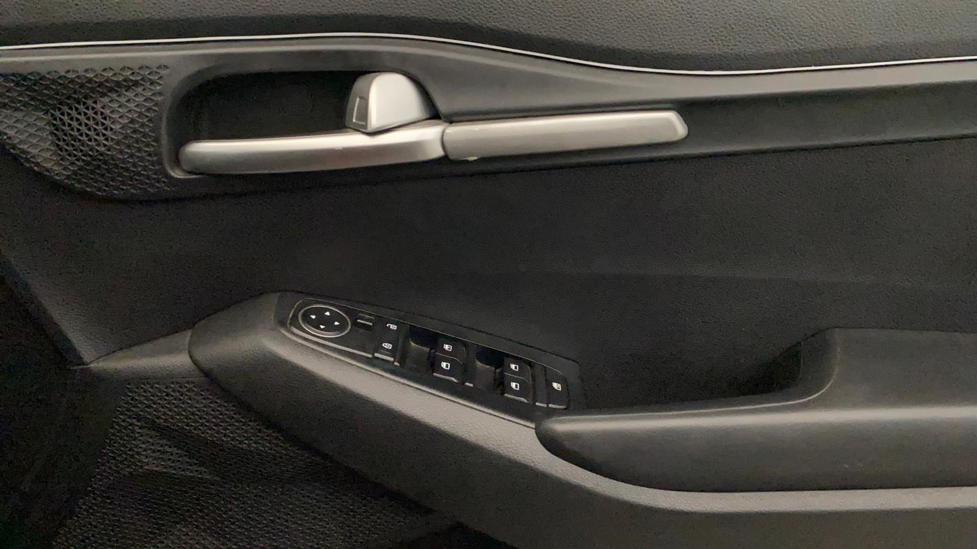 2020 KIA SELTOS HTK 1.5 PETROL, Petrol, Manual, 68,123 km, Driver Side Door Panels Control