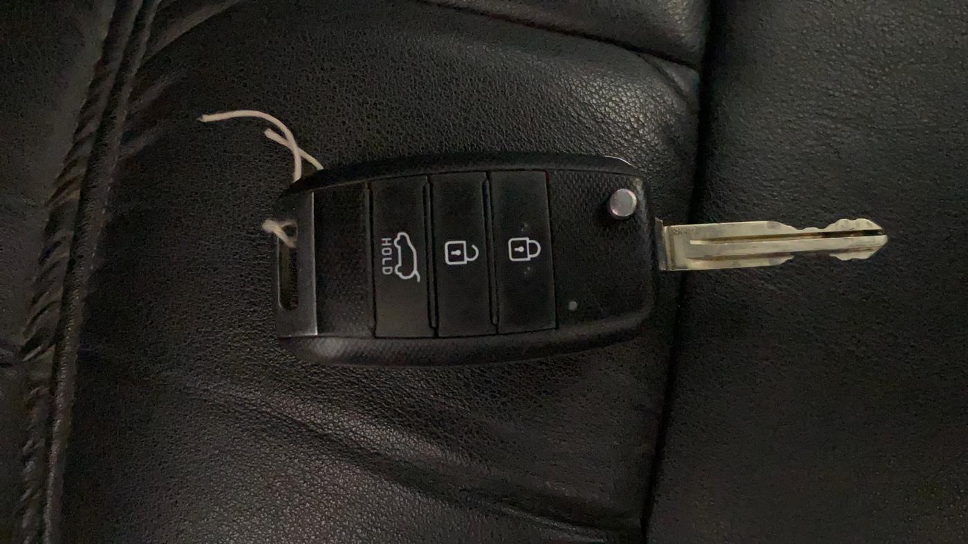 2020 KIA SELTOS HTK 1.5 PETROL, Petrol, Manual, 68,123 km, Key Close Up
