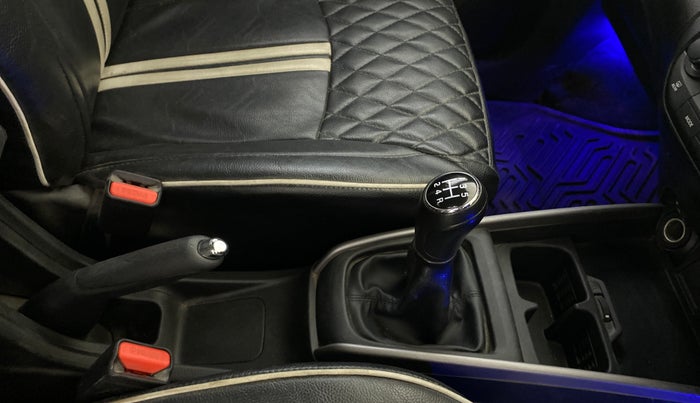 2022 Maruti XL6 ZETA MT, Petrol, Manual, 78,858 km, Gear Lever