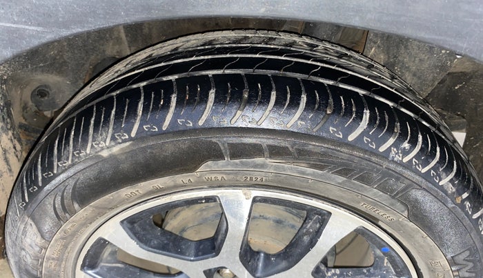 2022 Maruti XL6 ZETA MT, Petrol, Manual, 78,858 km, Left Rear Tyre Tread