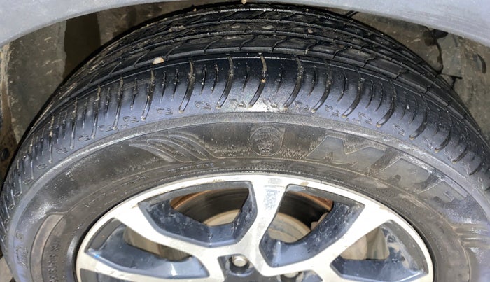 2022 Maruti XL6 ZETA MT, Petrol, Manual, 78,858 km, Right Front Tyre Tread