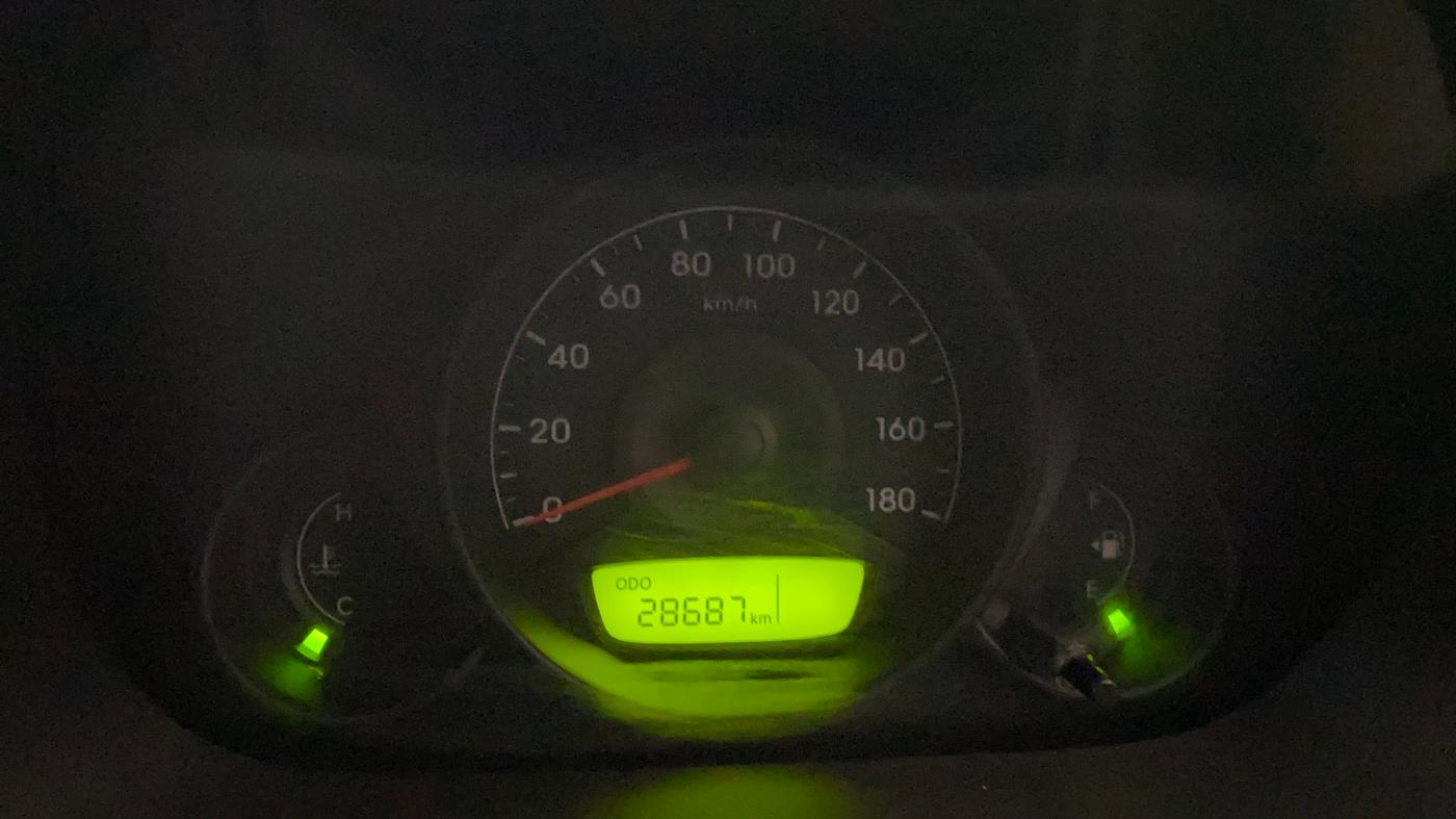 2018 Hyundai Eon ERA +, Petrol, Manual, 28,667 km, Odometer Image