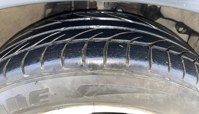 2017 Honda BR-V 1.5L I-VTEC V, Petrol, Manual, 75,974 km, Right Front Tyre Tread