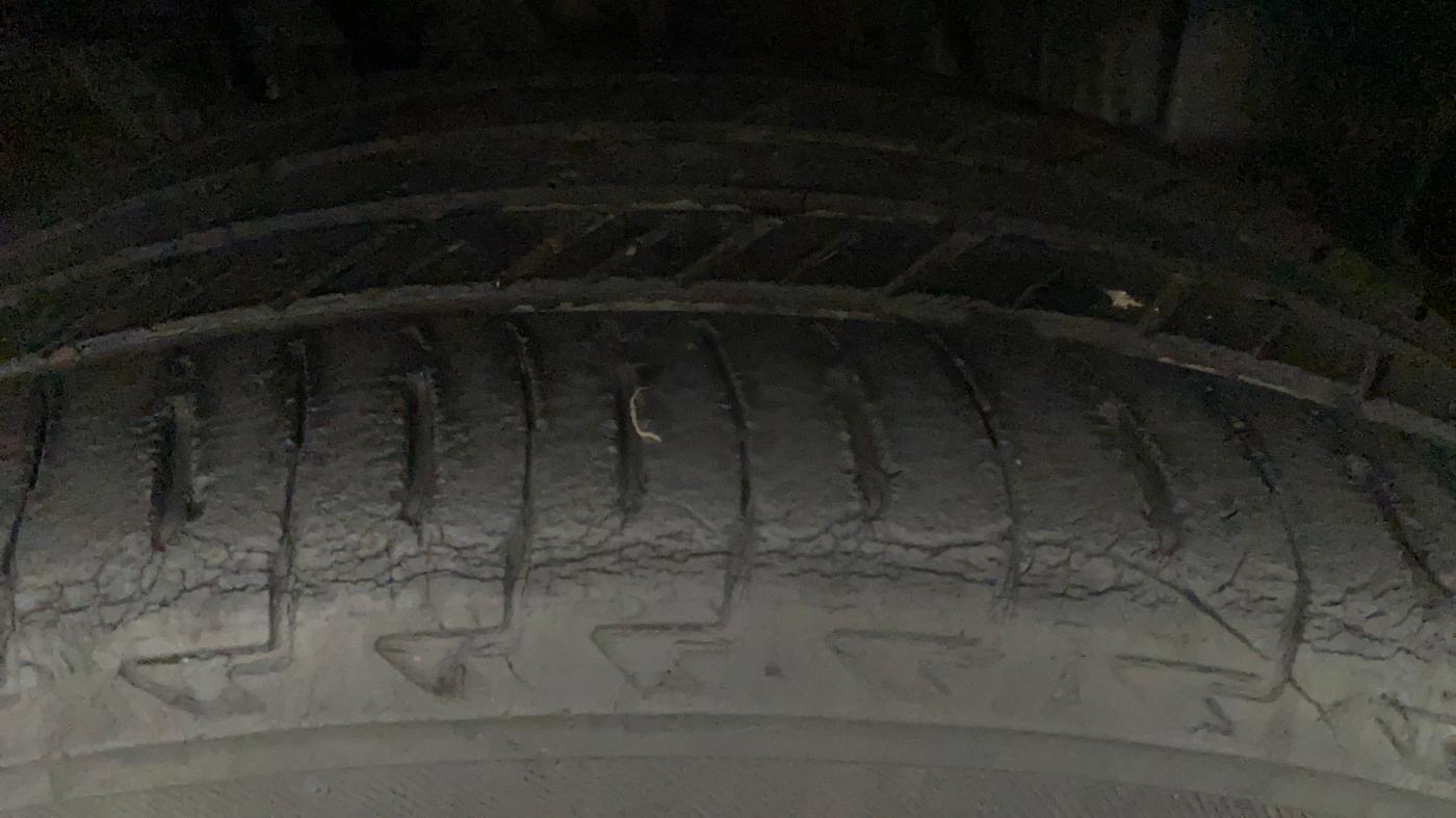 2021 Nissan MAGNITE XV PREMIUM, Petrol, Manual, 46,874 km, Right Front Tyre Tread