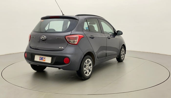 2017 Hyundai Grand i10 SPORTZ (O) 1.2 KAPPA VTVT, Petrol, Manual, 86,986 km, Right Back Diagonal