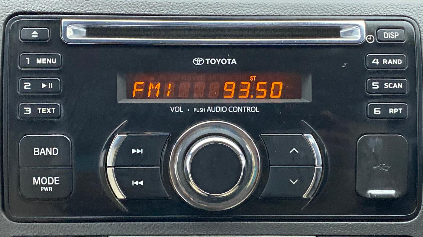 2013 Toyota Etios Liva GD, Diesel, Manual, 92,359 km, Infotainment System